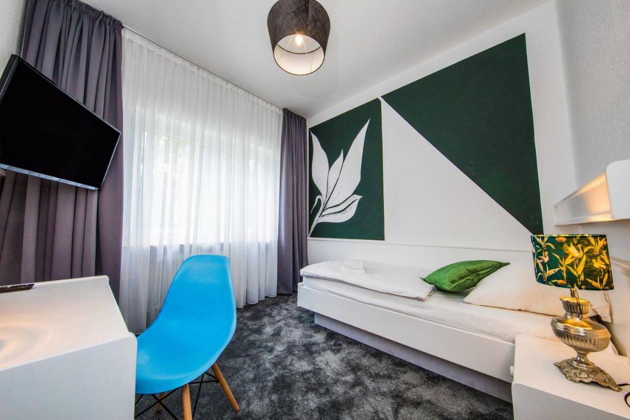 Kleines Hotel Heimfeld Hamburg-Harburg Buitenkant foto